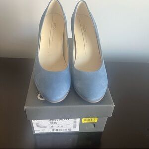 Ecco Women's Shape 75 Block Slip-on Pumps in Retro Blue Suede size 39